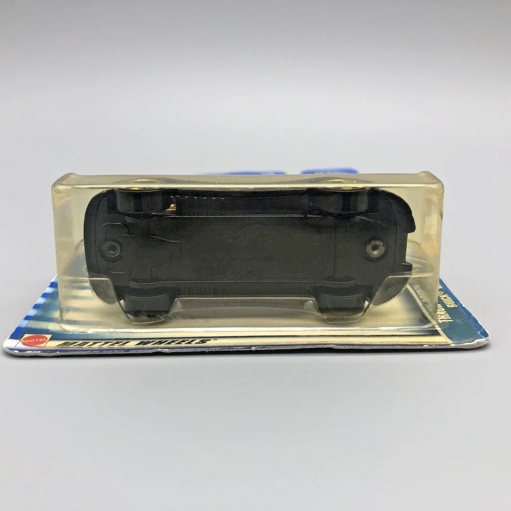 Hot Wheels Track Aces Buick Wildcat Black Car Diecast 1/64 Scale Highway 35 #173